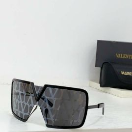 Picture of Valentino Sunglasses _SKUfw55826651fw